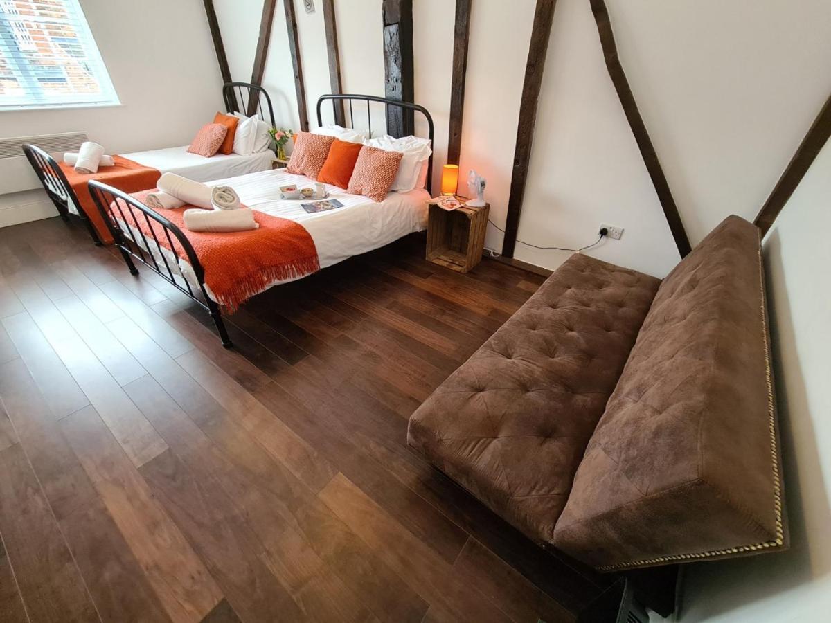 Beautiful Mews House In A Georgian Listed Building Close To The A38 バートン・アポン・トレント エクステリア 写真