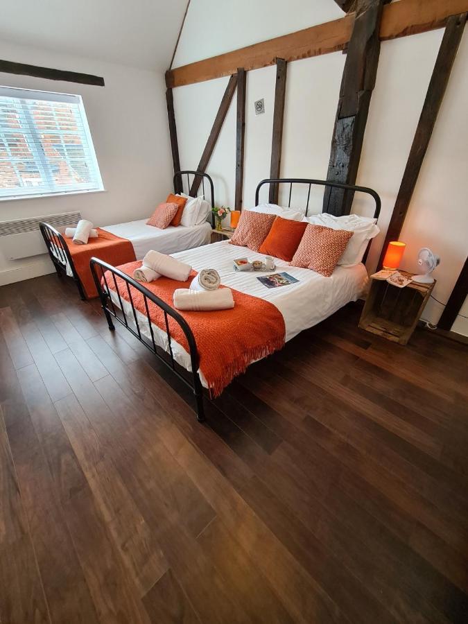 Beautiful Mews House In A Georgian Listed Building Close To The A38 バートン・アポン・トレント エクステリア 写真